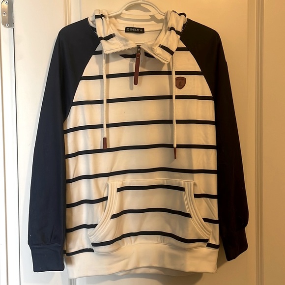 Nautical blue and white striped, hooded sweater - Picture 5 of 6